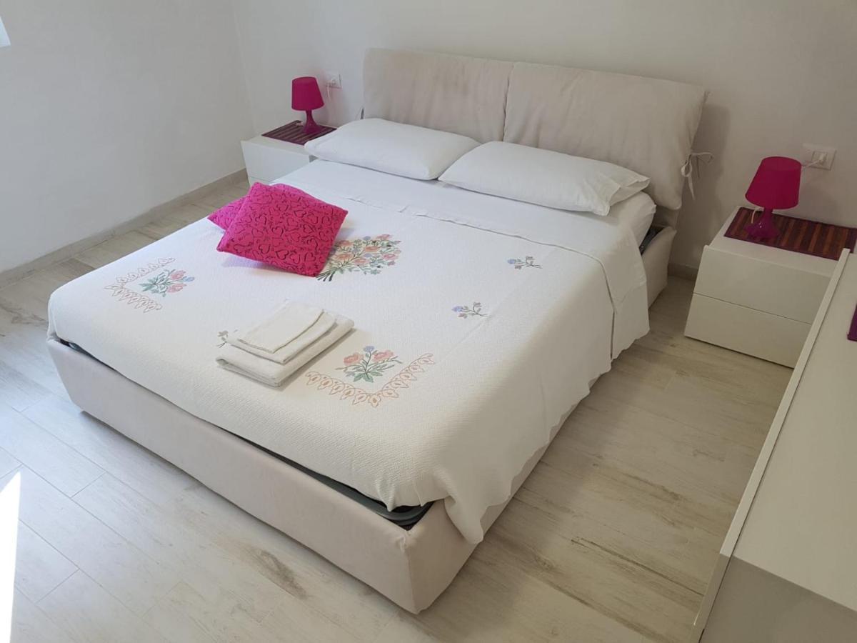 Casa Vacanze Matilde ลาสเปเซีย ภายนอก รูปภาพ