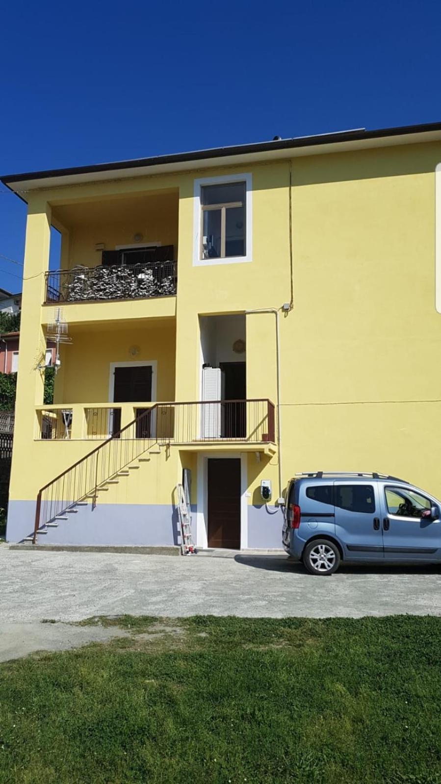 Casa Vacanze Matilde ลาสเปเซีย ภายนอก รูปภาพ